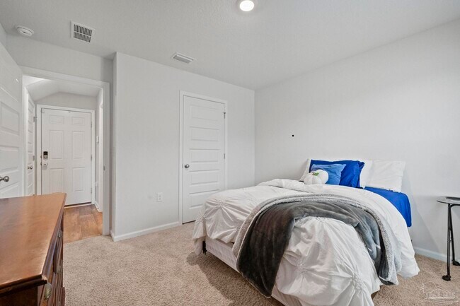 Building Photo - 969 Jacobs Way
