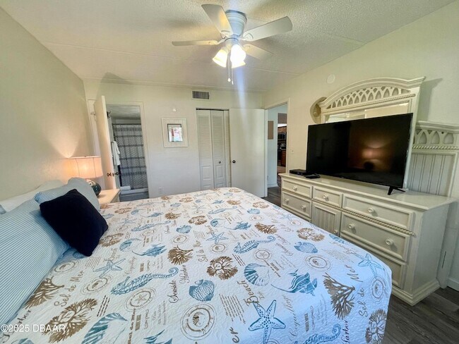 Building Photo - 3800 S Atlantic Ave