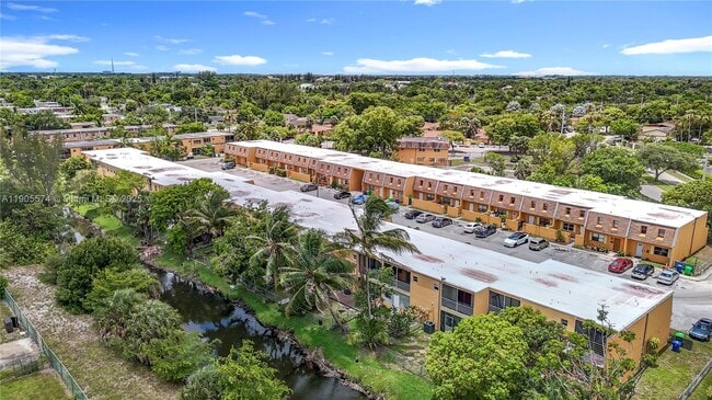 Building Photo - 2686 NW 60th Way