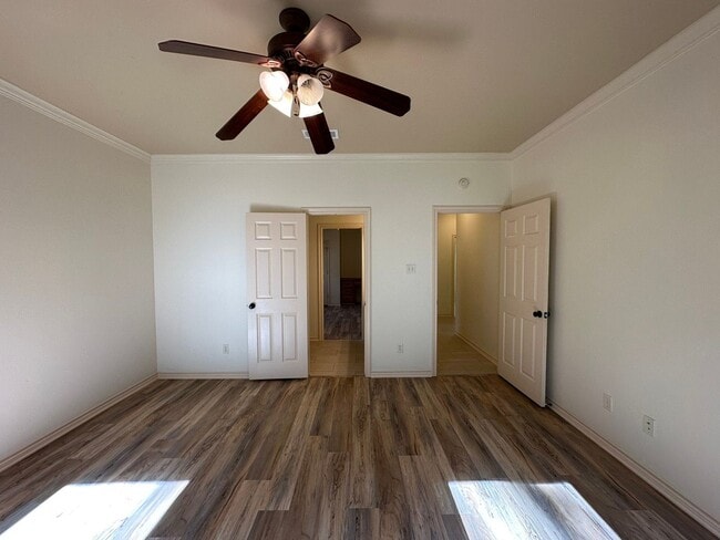 Building Photo - Coming Soon! Updated 5 Bedroom 3 Bath Home in South Tyler!