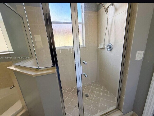 Building Photo - 12947 SW 135th Terrace