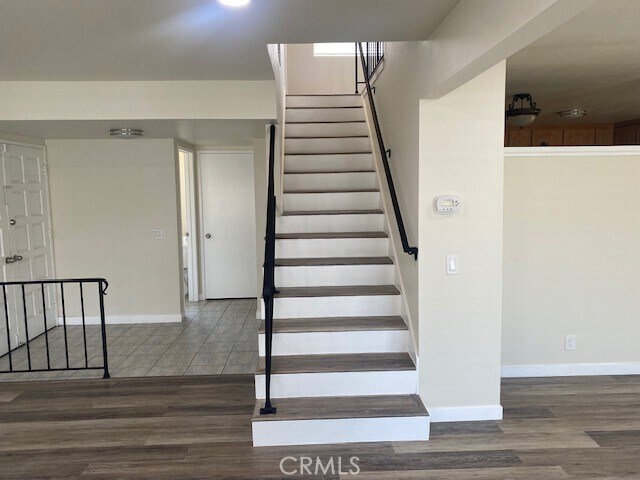 Building Photo - 1708 E Cyrene Dr