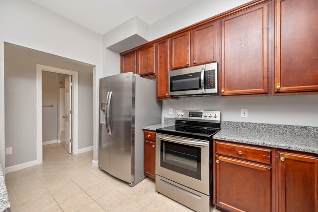 Building Photo - 748 Washington Ave