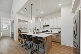 Building Photo - 635 Brockwell Bend