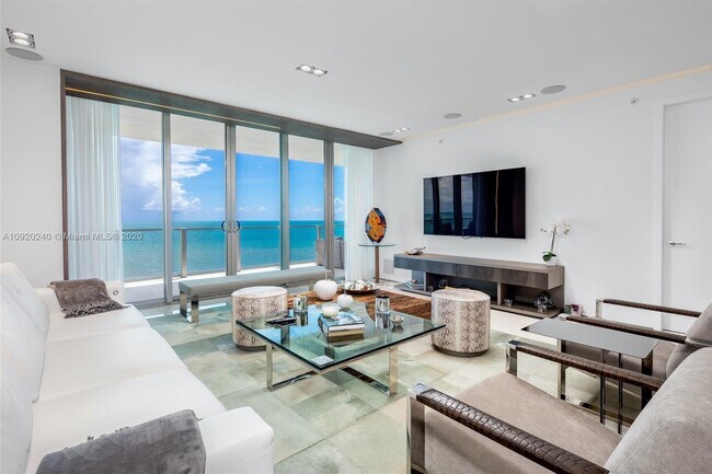 Building Photo - 360 Ocean Dr