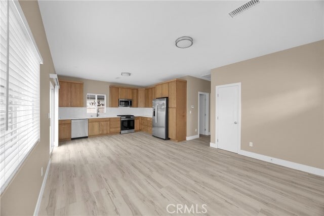 Building Photo - 751 N Grand St