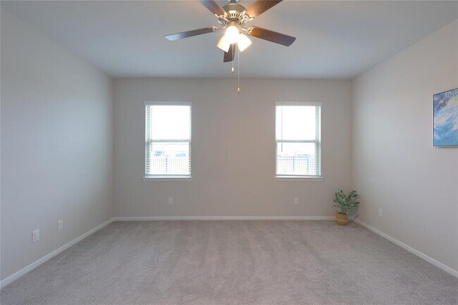 Building Photo - 437 Aurora Creek Ln