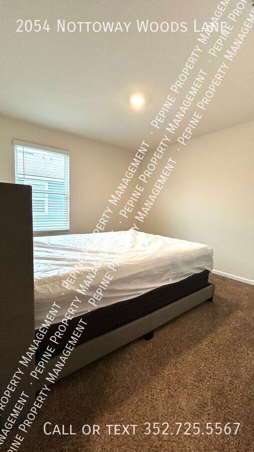 Building Photo - 2054 Nottoway Woods Ln