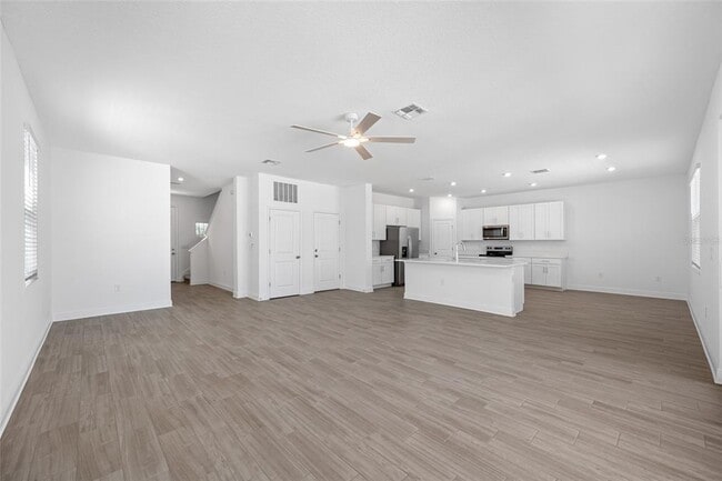 Building Photo - 4731 W Trilby Ave