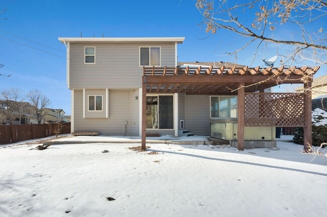 Building Photo - Spacious 5-Bedroom, 4-Bathroom home in Wes...