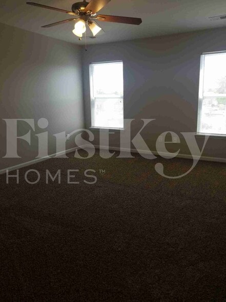 Building Photo - 156 Coosawatchie St