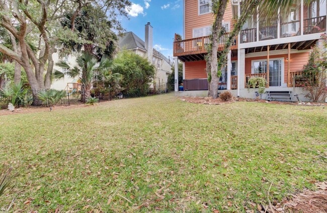 Building Photo - 1428 Bloomingdale Ln