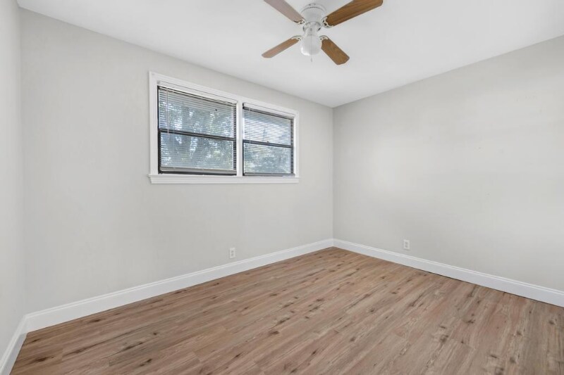 Building Photo - 6562 Ector Ct