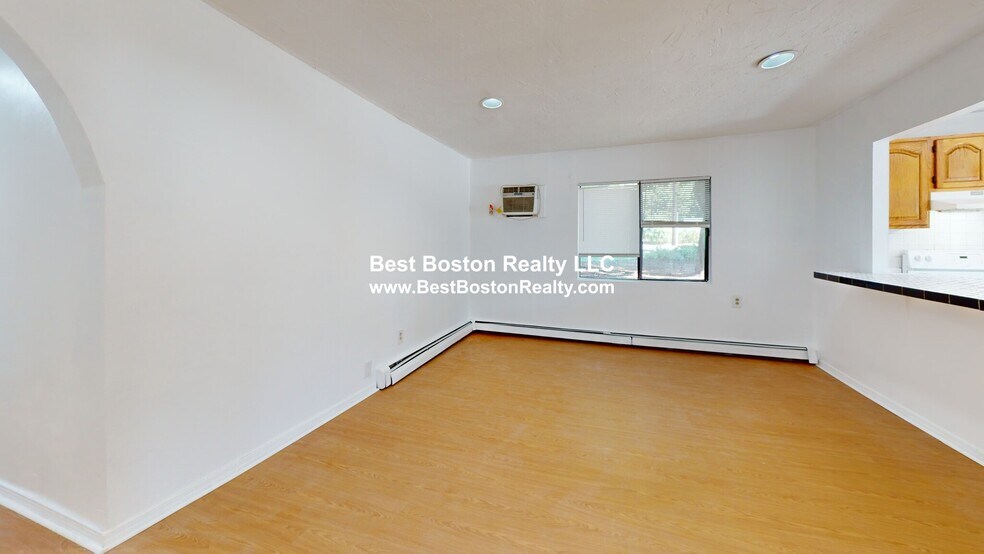 Building Photo - 100 Fellsview Terrace