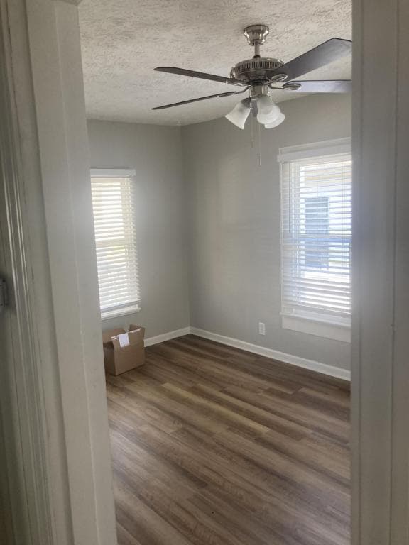 Building Photo - 1047 Bellows Avenue