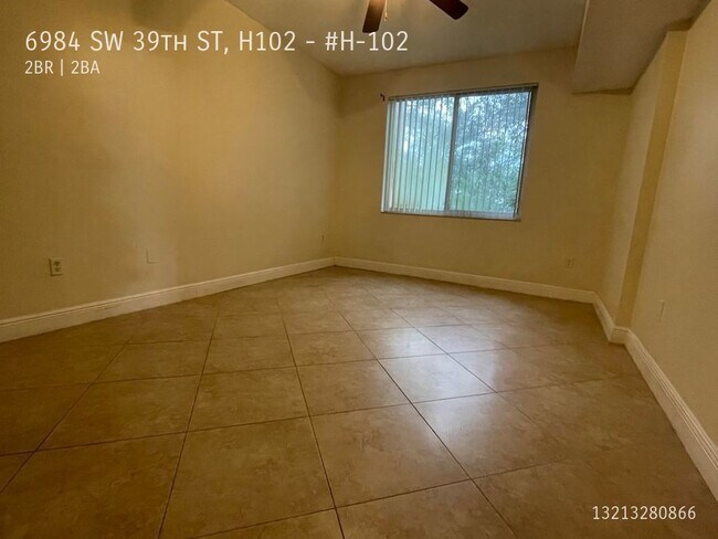 Building Photo - 6984 SW 39th St