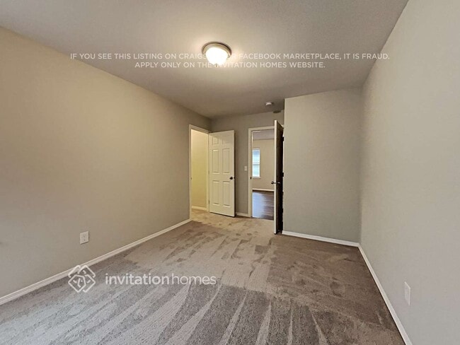 Building Photo - 19512 99th St Ct E