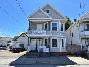 Building Photo - 803 Craig St