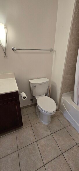 Building Photo - 1111 11th St NW