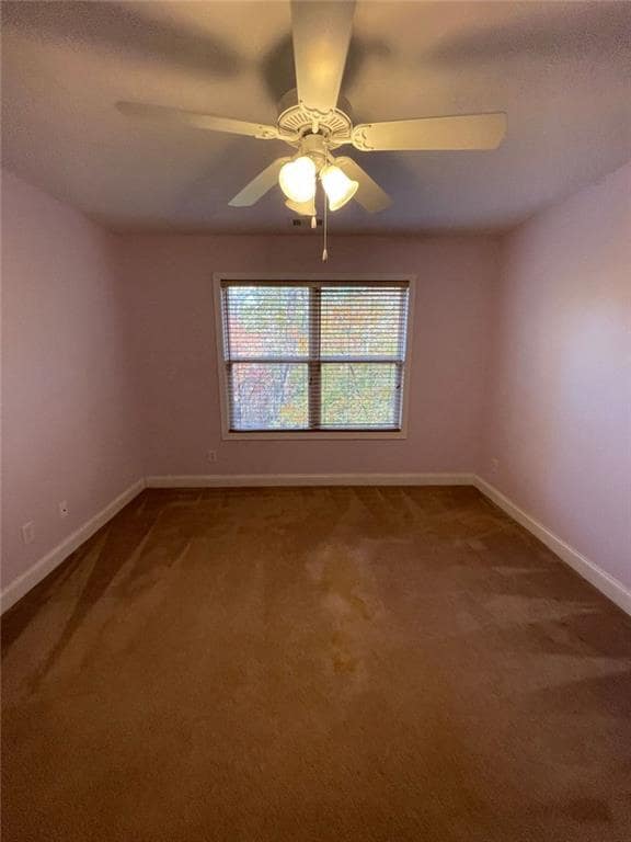 Building Photo - 166 Cove Hill