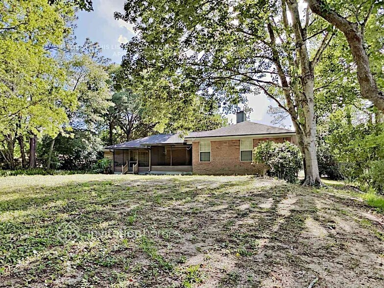 Building Photo - 12283 Deeder Ln