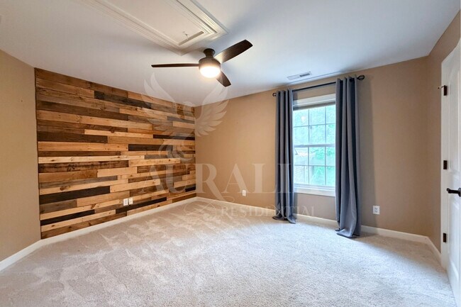 Building Photo - 5604 Pine Rock Ct