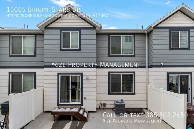 Building Photo - 15065 Bright Stars Dr