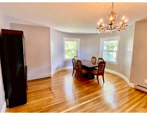 Building Photo - 208 Rawson Rd