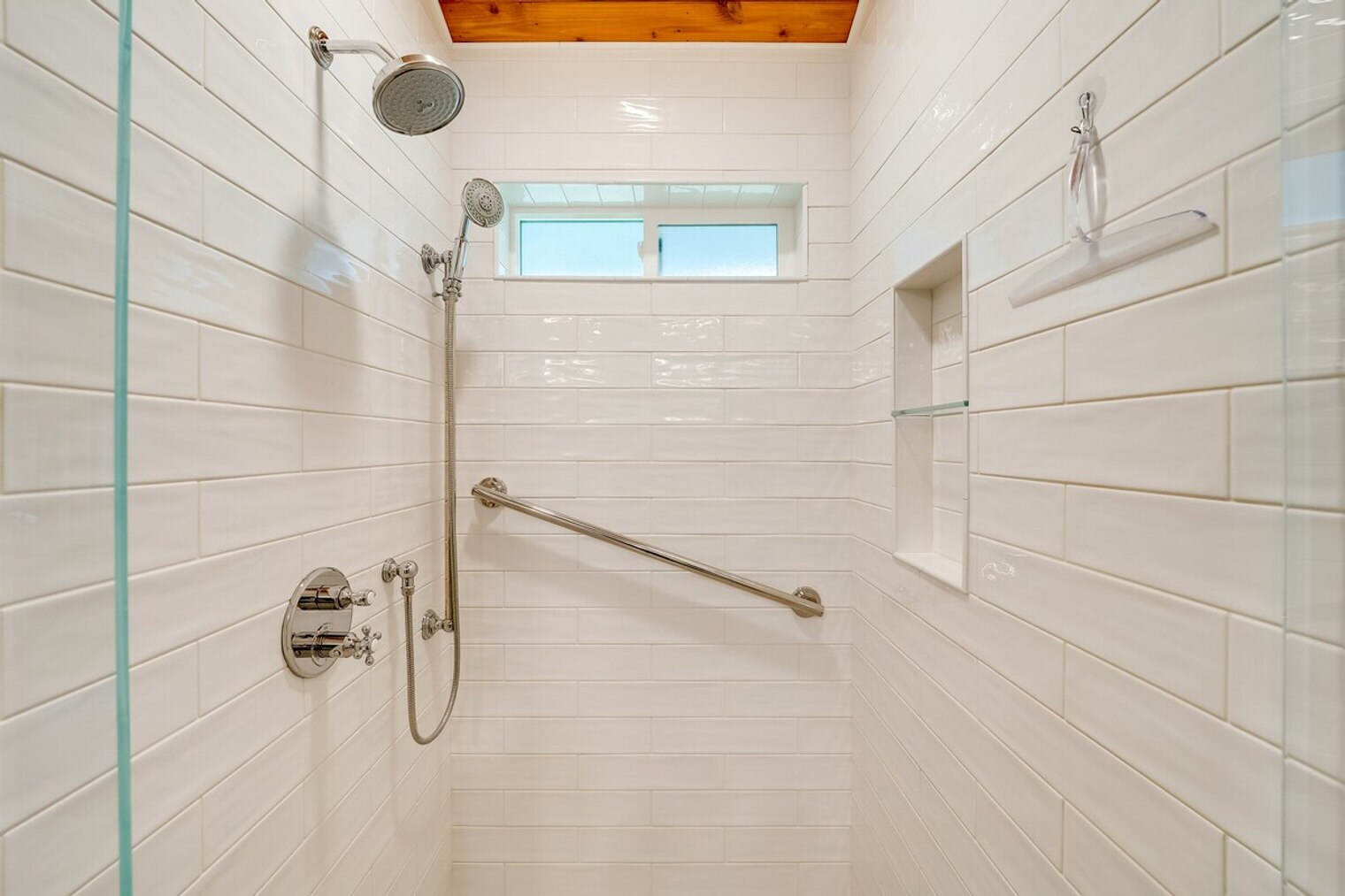 Building Photo - 474 Vista Rd