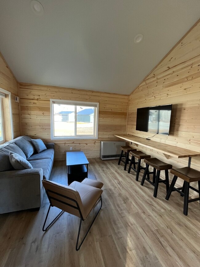 Building Photo - 48561 Rustic Ave