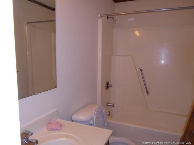 Building Photo - 5901 Labonte Dr