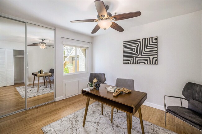 Building Photo - 5605 Friars Rd