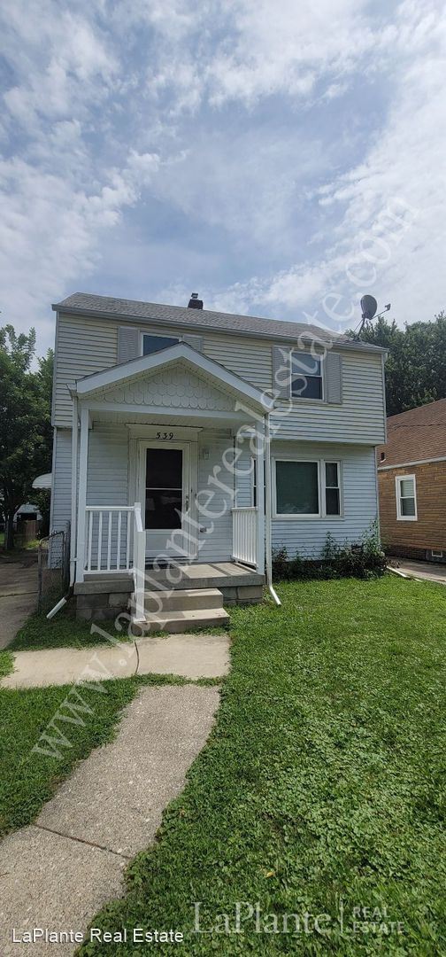 3 br, 2 bath House - 539 Danberry Street 1 - 539 Danberry St Toledo OH ...