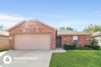 Building Photo - 3433 Heatherbend St