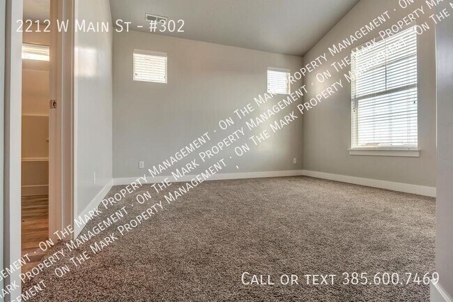 Building Photo - 2212 W Main St
