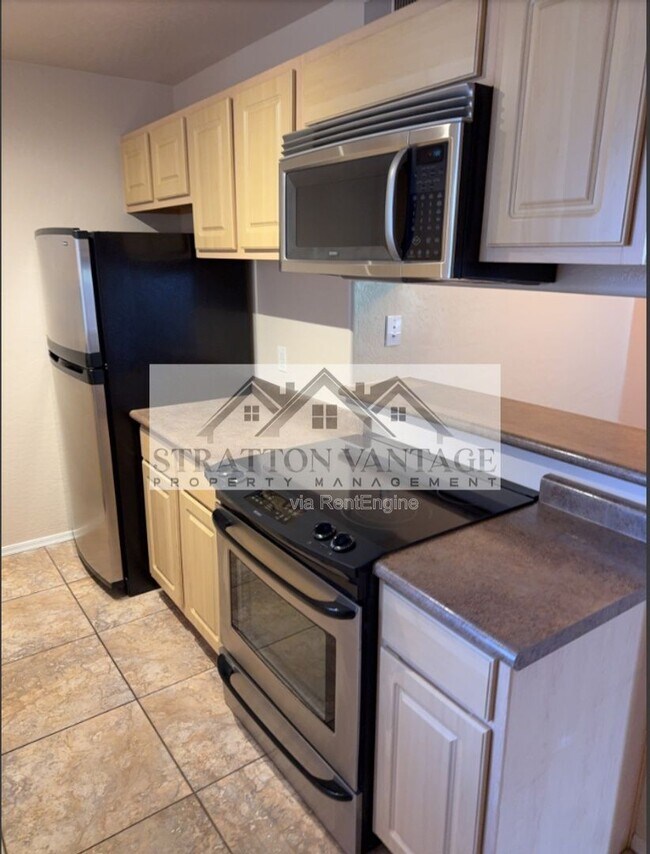 Building Photo - 1287 N Alma School Rd