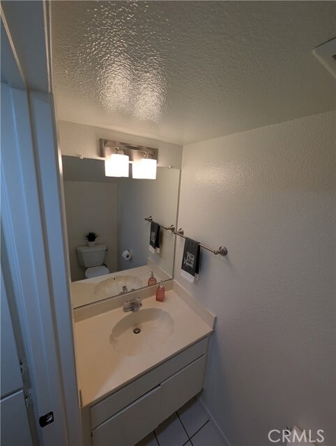 Building Photo - 2620 Huntington Dr