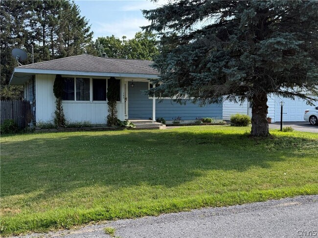 Building Photo - 107 Hadley Dr