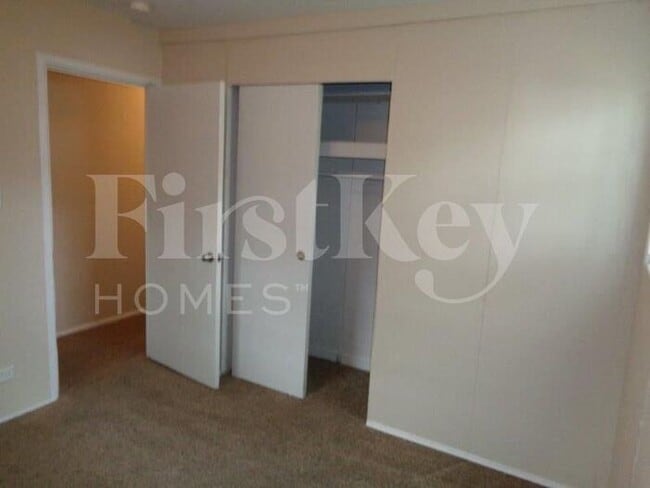 Building Photo - 14708 Shepard Dr