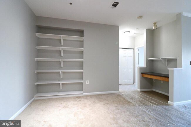 Building Photo - 5117 Travis Edward Way