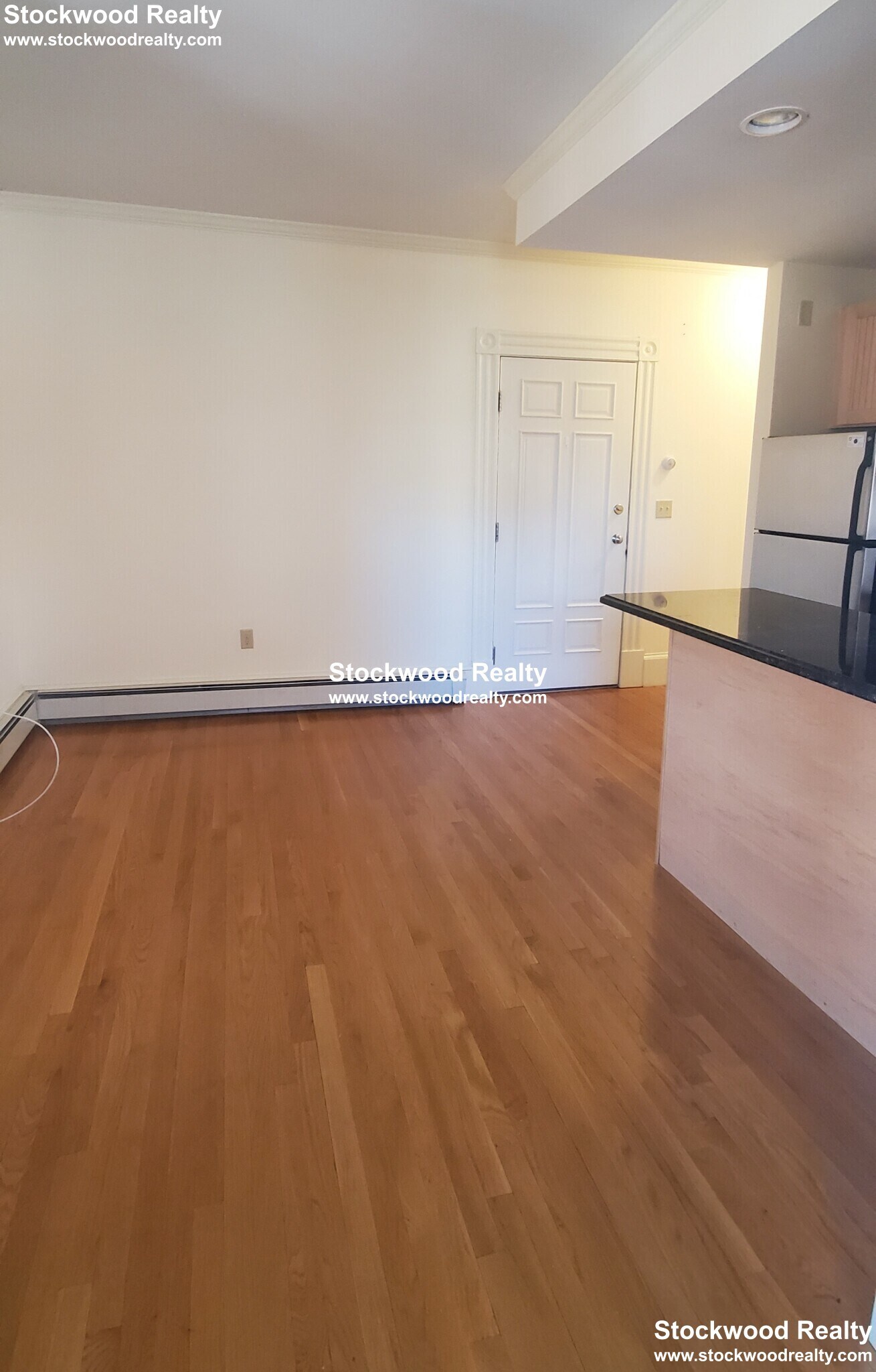 Building Photo - 195 Commonwealth Ave