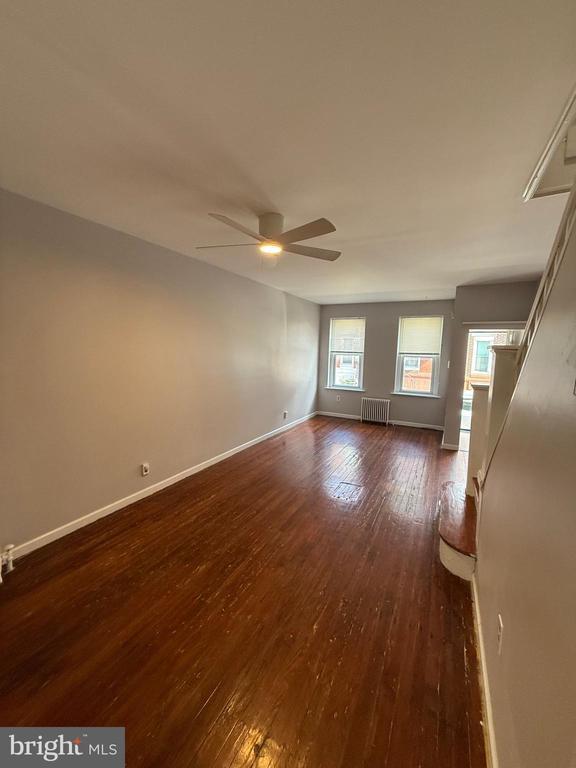 Primary Photo - 1826 McClellan St