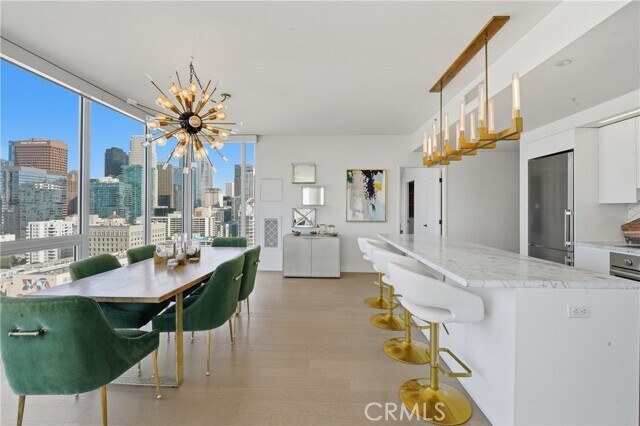 Building Photo - 1050 S Grand Ave