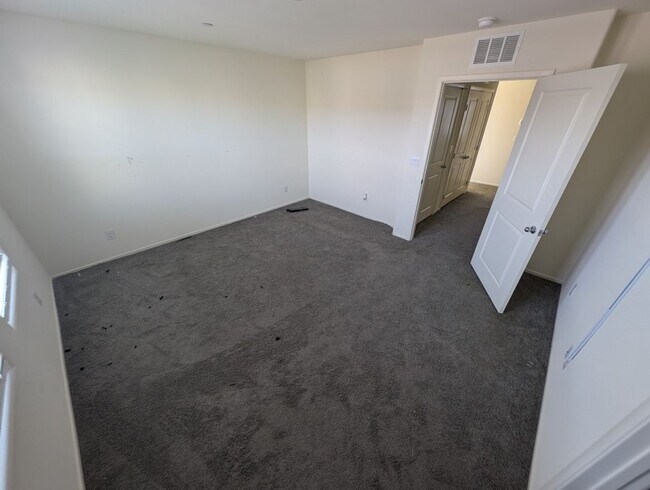 Building Photo - 4820 Orchid Rdg Ave
