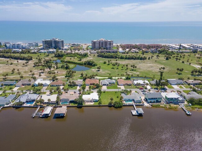 Building Photo - 3600 S Ocean Shore Blvd