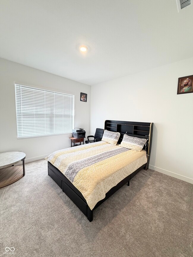 Building Photo - 1208 Taggart Wy