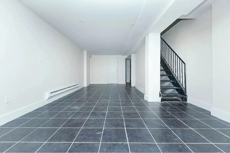 Building Photo - 848 Madison St