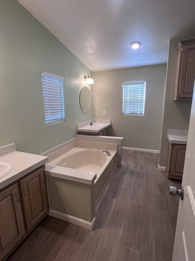 Building Photo - 5791 Turner Way