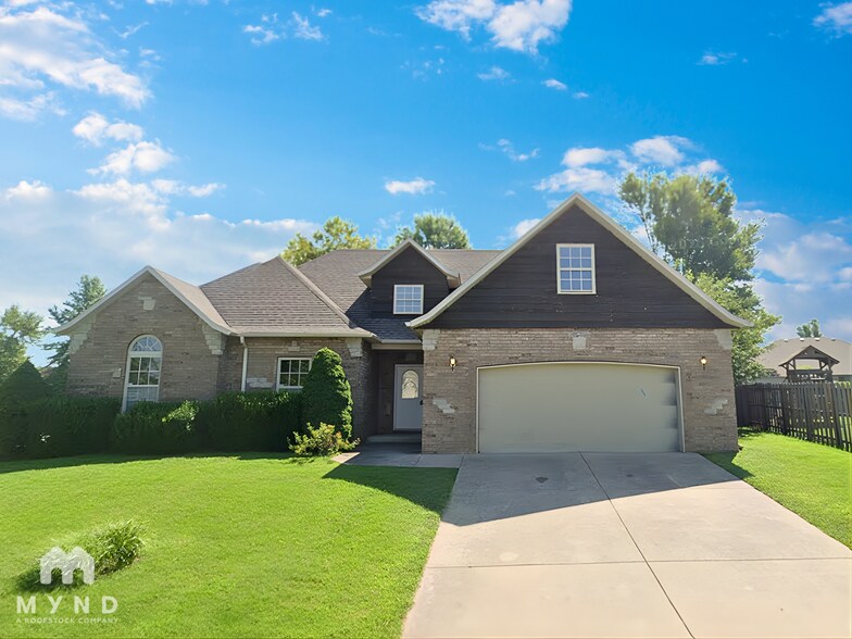 Primary Photo - 5622 N 11th Ave