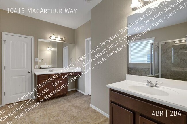 Building Photo - 10413 Macarthur Way